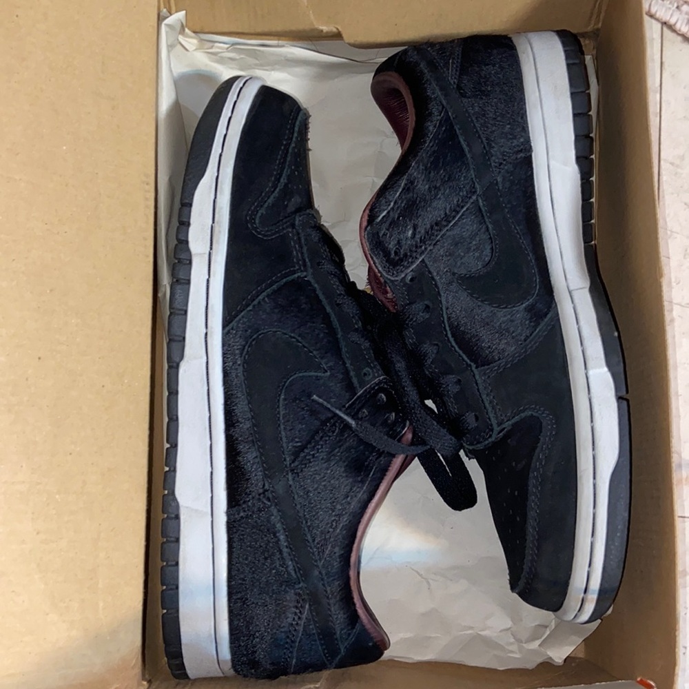 WMNS NIKE DUNK LOW PREMIUM 8.5, Black/Black-DP Burgundy-JTSTRM